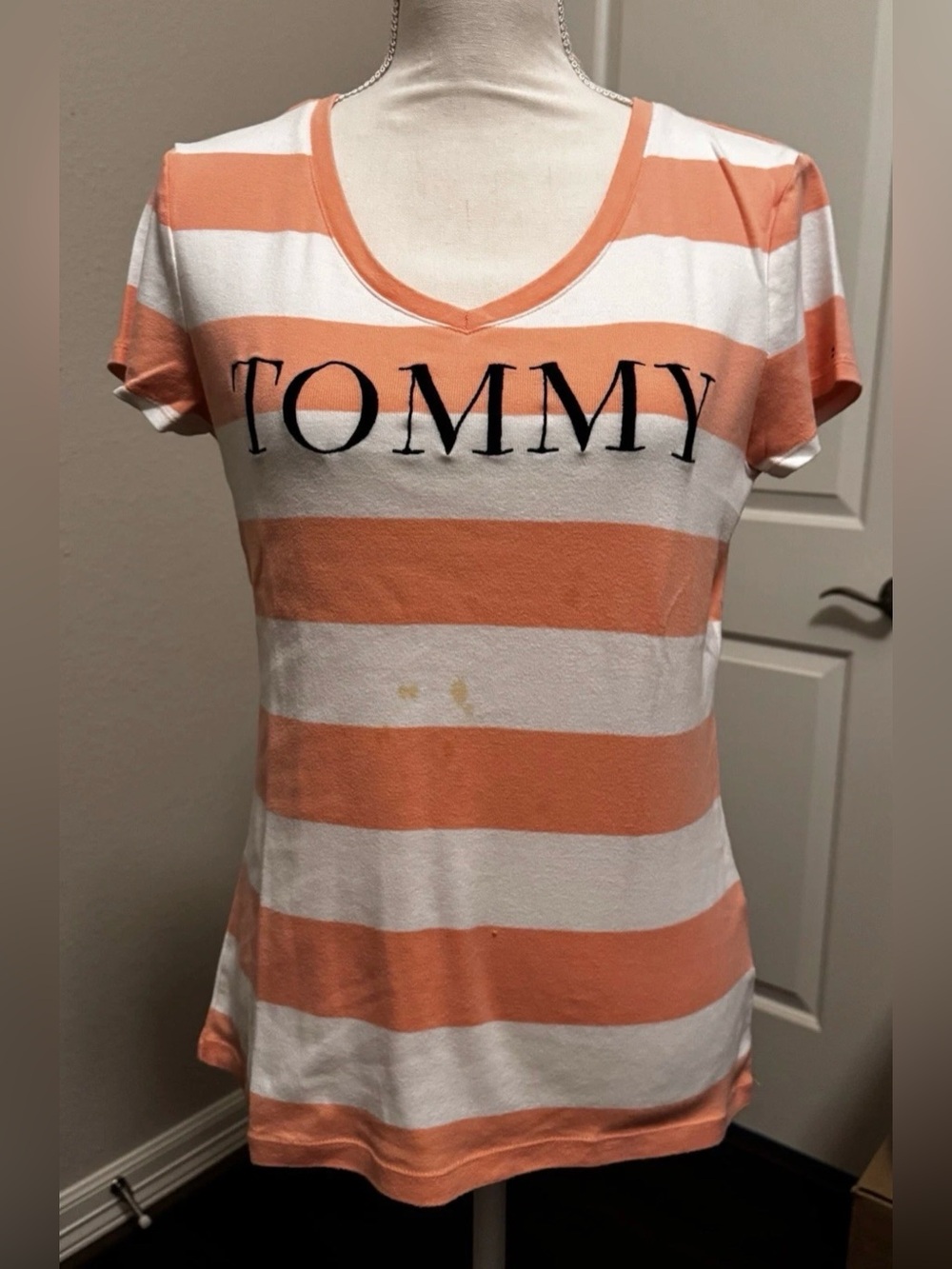 Tommy Hilfiger Women's Short Sleeve Peach And White Size Large